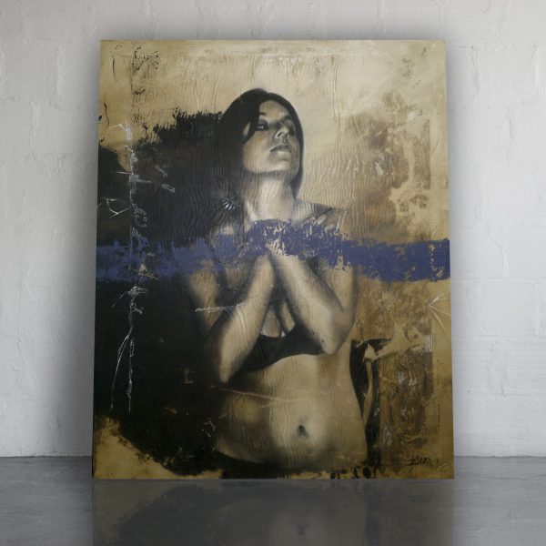 "Pose 2"figurative artwok of a woman by Raúl Lara framed at the studio